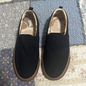 New! Old navy slip-on shoes